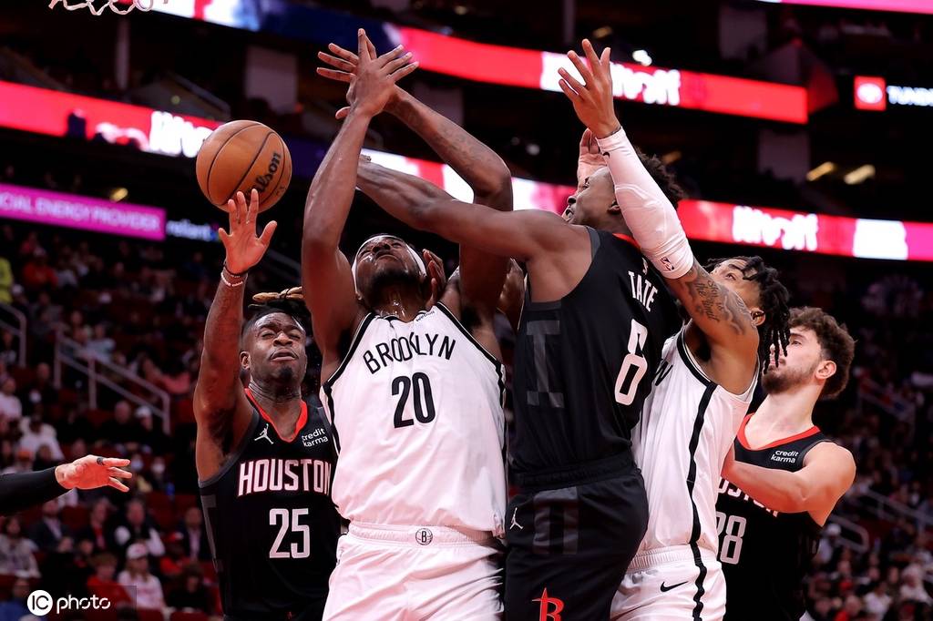 九游体育-离谱！纳达尔在篮网比赛中关键助攻阿扎伦卡在切尔西比赛中势不可挡，金州勇士窗口期伤情更新