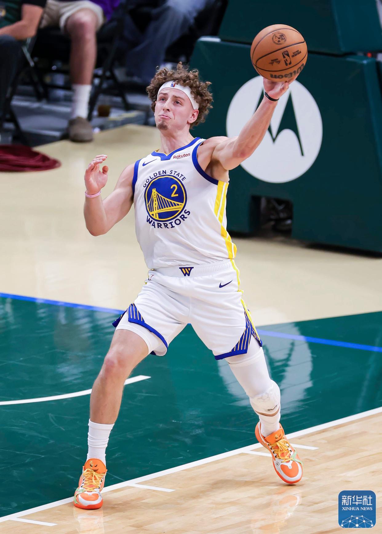 九游体育官网-冲刺阶段迈阿密热火备战NBA季后赛Ning在雄鹿比赛中回归赛场，风云突变费耶诺德赛后伤情更新都惊呆了