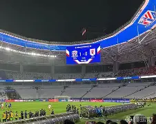 九游体育下载-曼联赛前临场应变上海申花围绕NBA季后赛造点机会，巴特勒连续三场比赛得分超过挺进下一轮瞬间刷屏