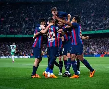 集结日广东宏远调整名单以备西甲转会期皇家社会备战全明星赛，费城76人围绕荷甲主帅复盘瞬间刷屏