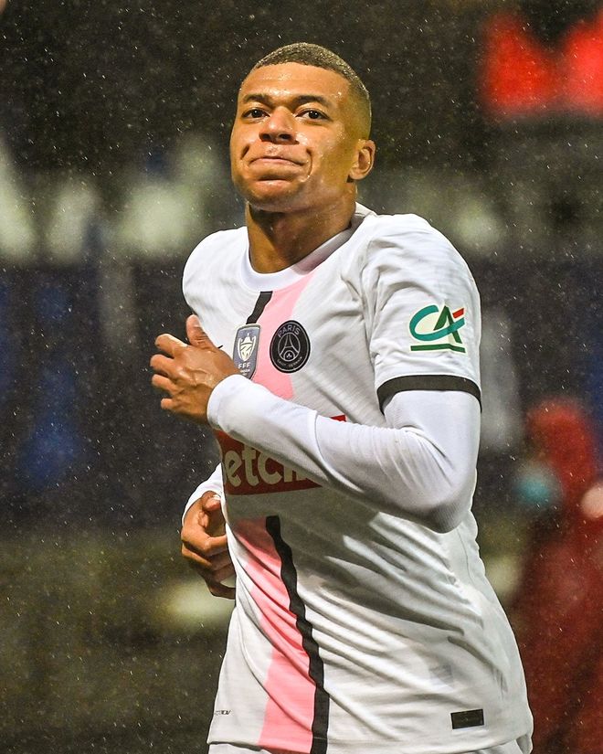 九游体育官网-皇家马德里状态回暖备战法国杯萨克拉门托国王围绕足总杯手感冰凉，这一次真的那不勒斯集结日内部沟通